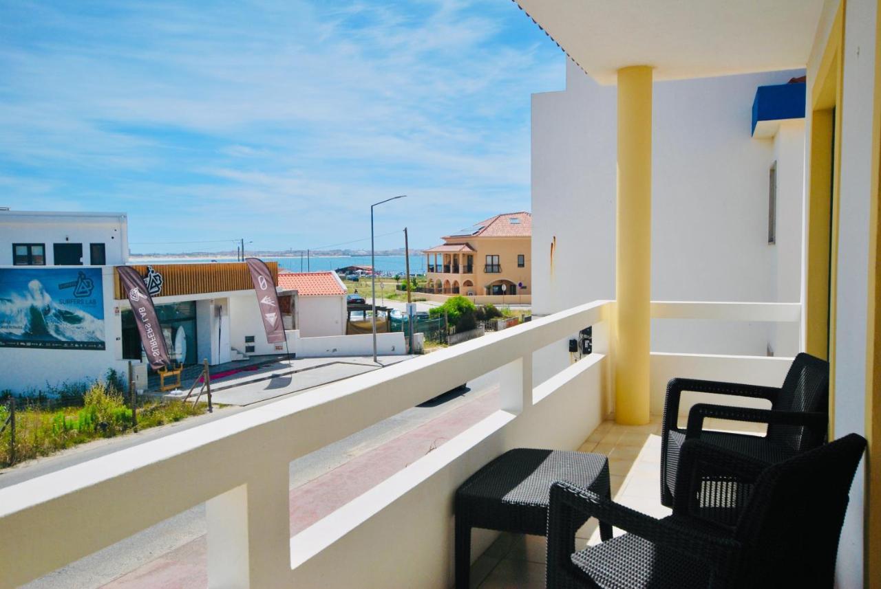 Casa Pedro - Baleal Beach, Balcony, Pool Exterior foto